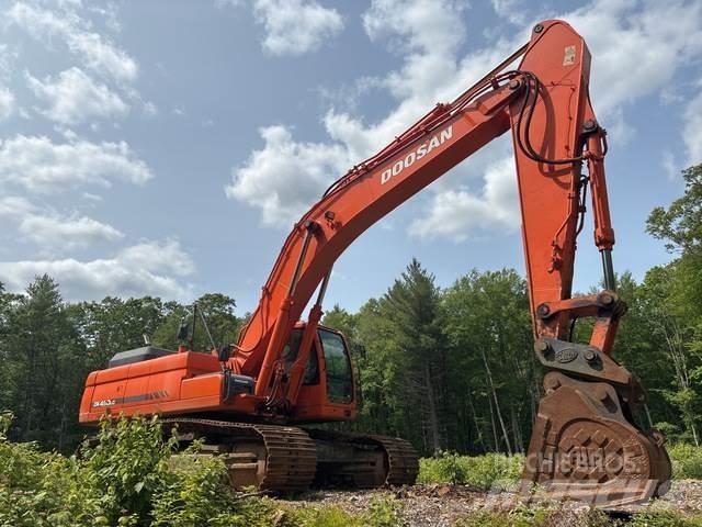 Doosan DX420LC Bandgrävare