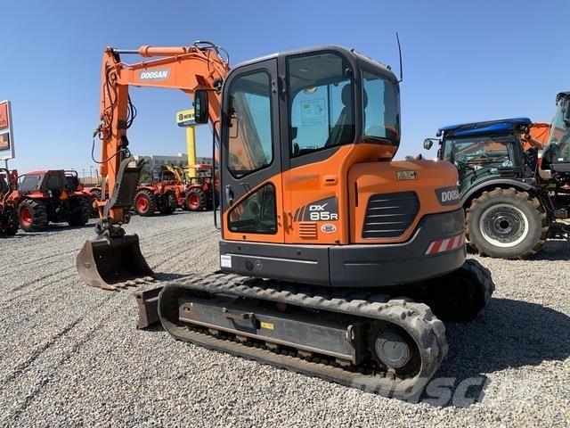 Doosan DX85R-3 Bandgrävare