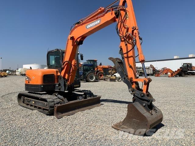 Doosan DX85R-3 Bandgrävare