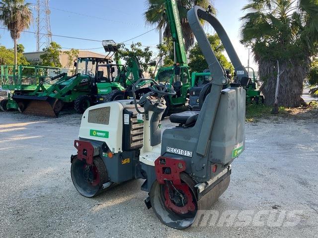 Dynapac CC1000 Tvåvalsvältar