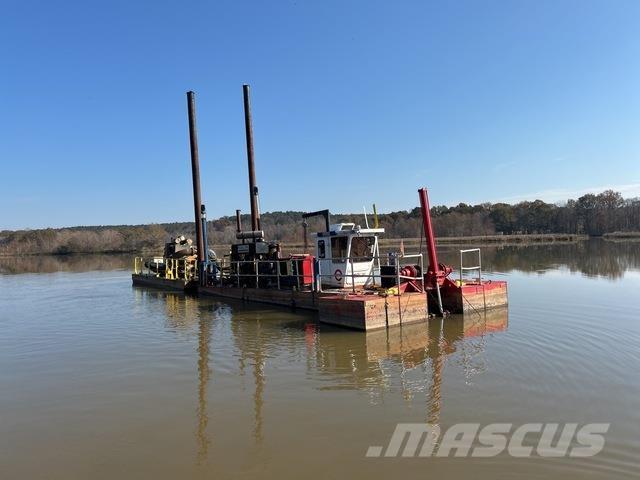 Ellicott 370 Arbetsbåtar, pråmar och pontoner