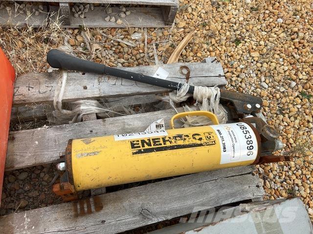 Enerpac P-80 Entreprenad - Övrigt