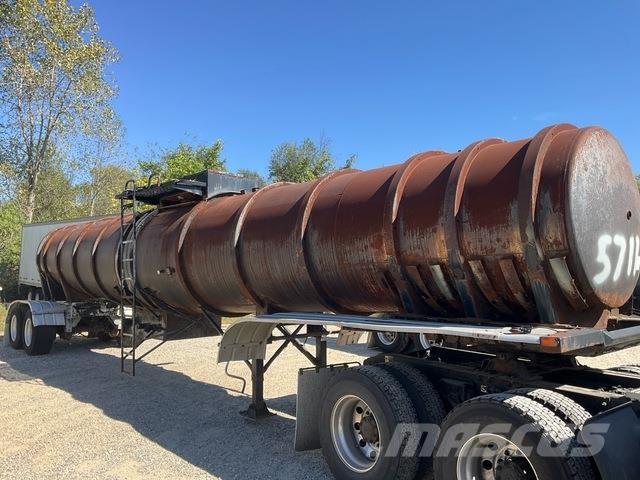 Etnyre  Material transportfordon