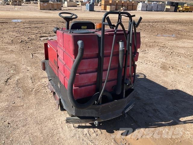 Factory Cat  Inomhus sopmaskiner