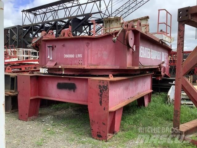  Favco STD-1500 Byggkranar