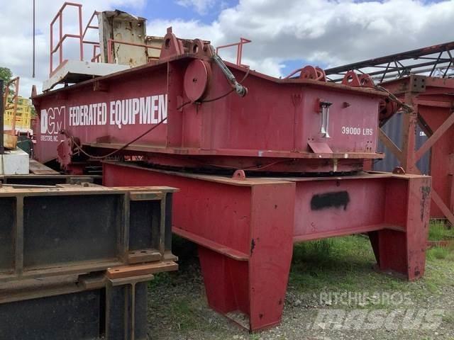  Favco STD-1500 Byggkranar