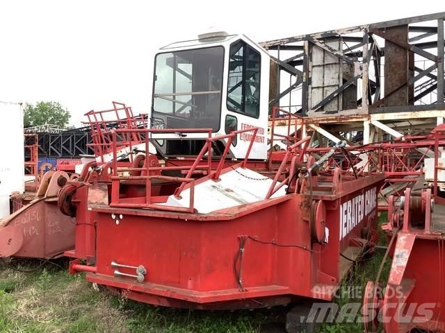  Favco STD-1500 Byggkranar