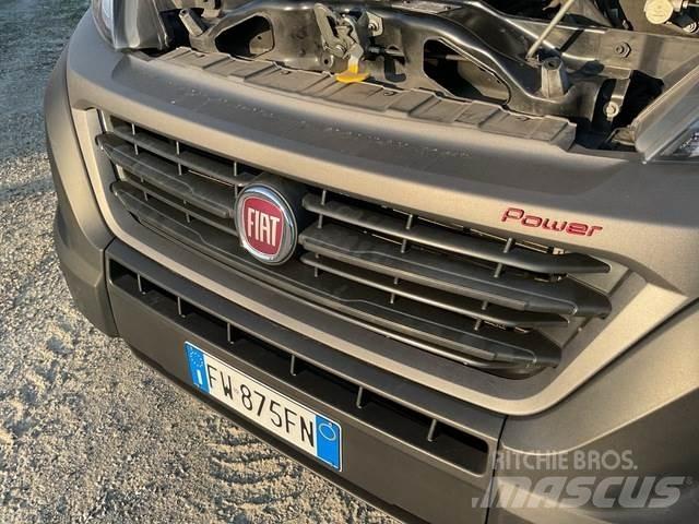 Fiat Ducato Lätta skåpbilar