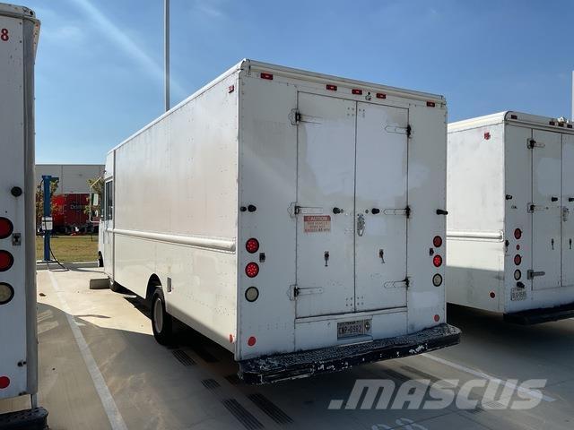 Ford  Lätta lastbilar