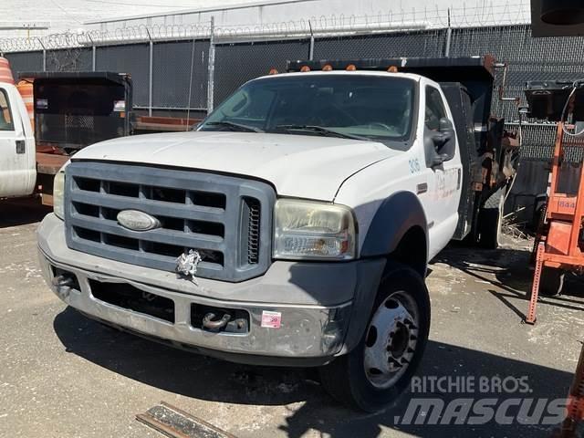 Ford 550 Tippbilar