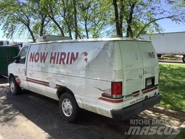Ford E-350 Lätta skåpbilar