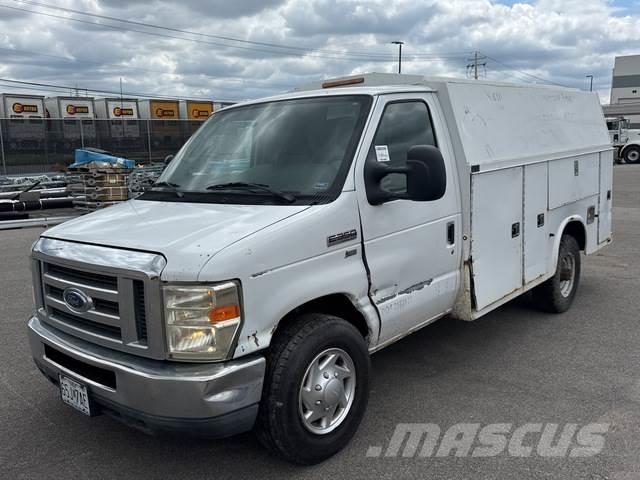 Ford E-350 Flakbilar/Pickuper