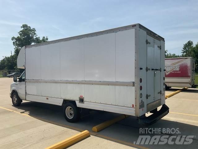 Ford E-350 Lätta skåpbilar