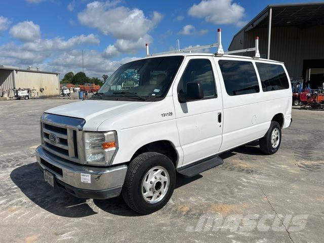Ford E-350 Personbilar