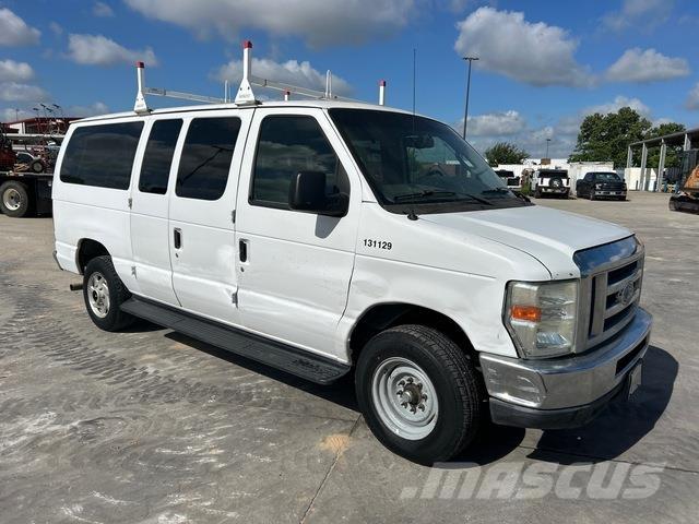 Ford E-350 Personbilar