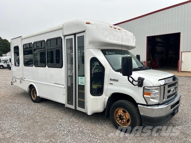 Ford E-350 Minibussar