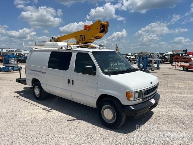Ford E350 Skåpbilar