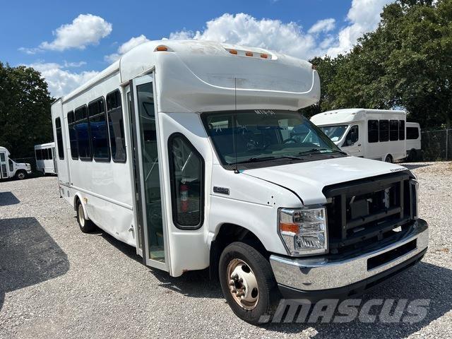 Ford E450 Minibussar