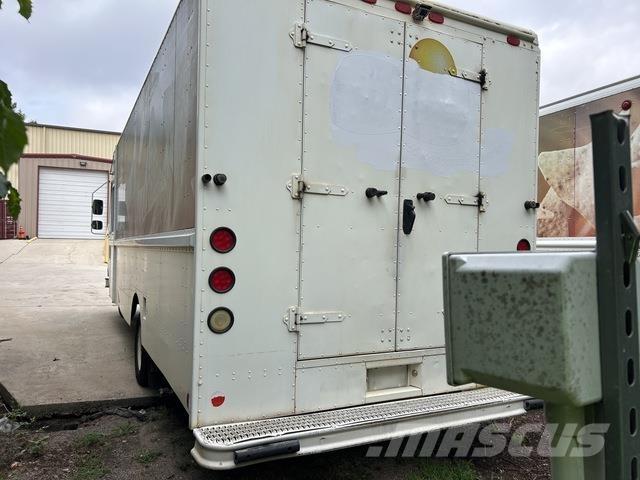 Ford Econoline Lätta lastbilar