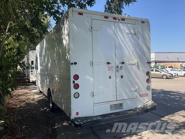 Ford Econoline Lätta lastbilar