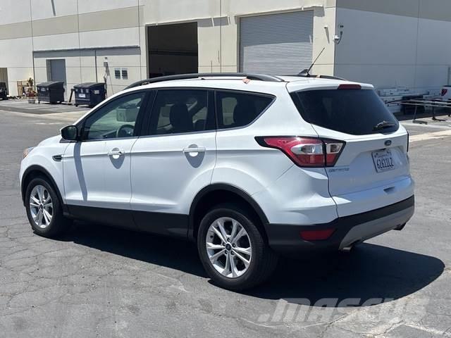 Ford Escape Personbilar