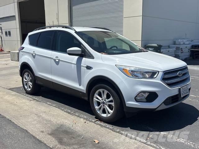 Ford Escape Personbilar