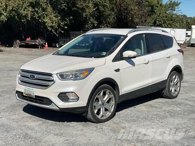 Ford Escape Personbilar