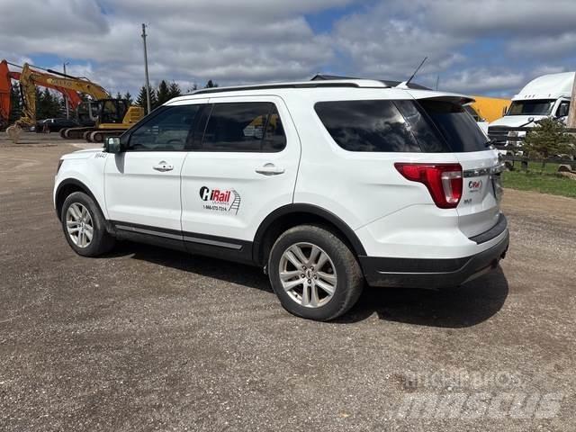 Ford Explorer Personbilar