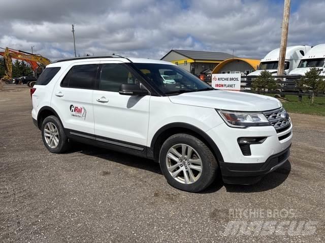 Ford Explorer Personbilar