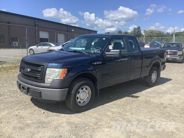 Ford F-150 XL Flakbilar/Pickuper