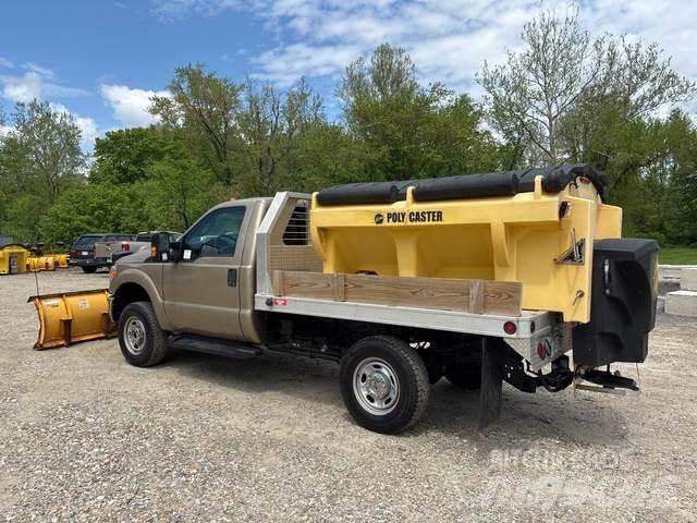 Ford F-250 Snöblad och plogar