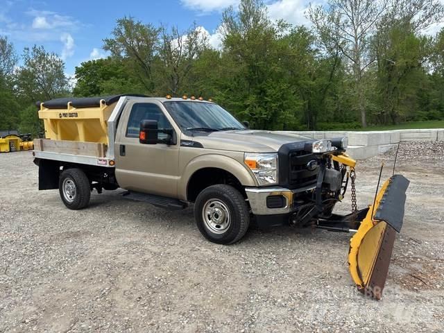 Ford F-250 Snöblad och plogar