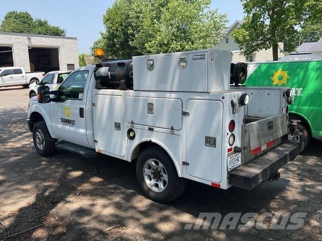 Ford F-250 Plogbilar
