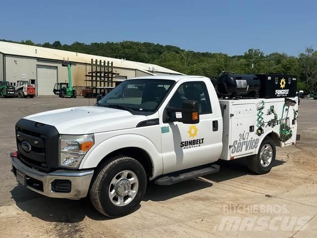 Ford F-250 Plogbilar
