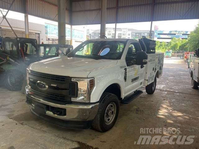 Ford F-250 Plogbilar