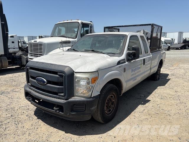 Ford F-250 Flakbilar/Pickuper