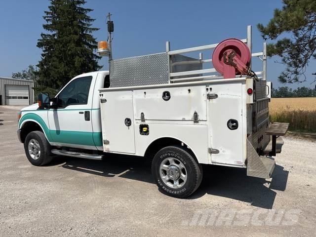 Ford F-250 Flakbilar/Pickuper