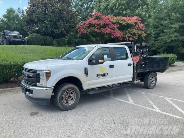 Ford F-250 Flakbilar