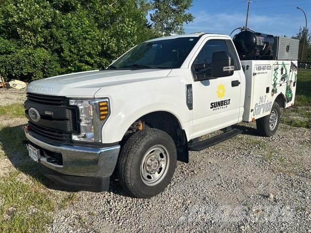 Ford F-250 Plogbilar