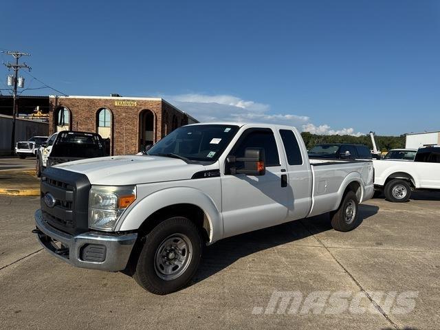 Ford F-250 Flakbilar/Pickuper