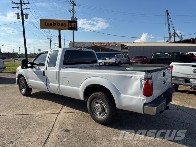 Ford F-250 Flakbilar/Pickuper