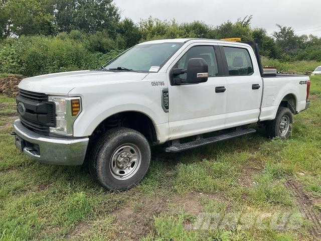 Ford F-250 Flakbilar/Pickuper
