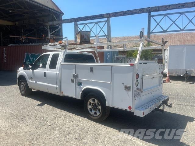 Ford F-250 Flakbilar/Pickuper