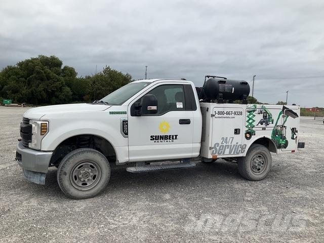 Ford F-250 Plogbilar