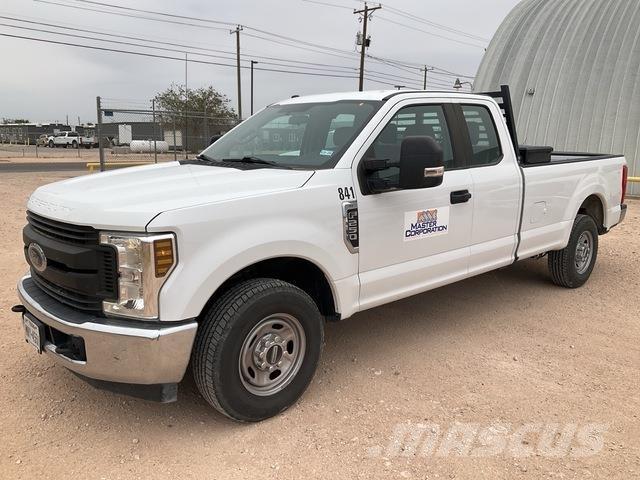 Ford F-250 Flakbilar/Pickuper