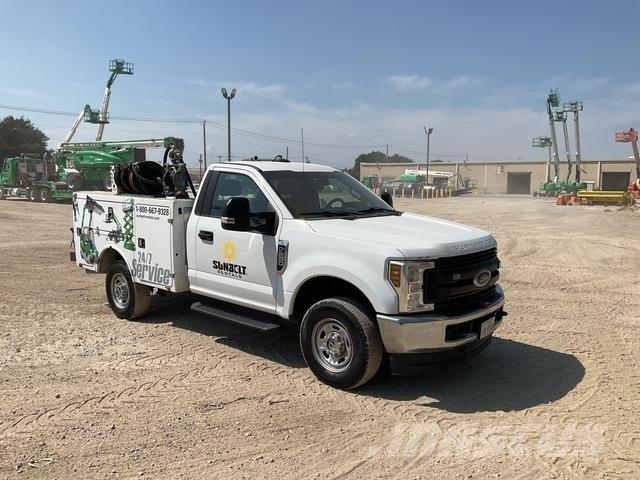 Ford F-250 Plogbilar