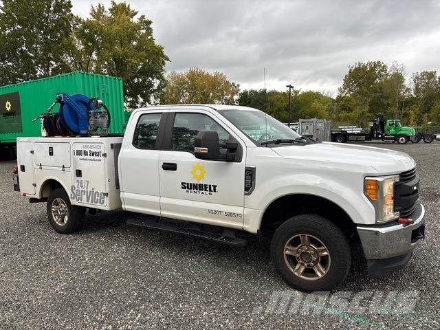 Ford F-250 Plogbilar