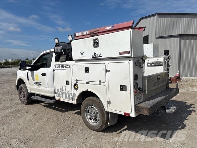 Ford F-250 Plogbilar