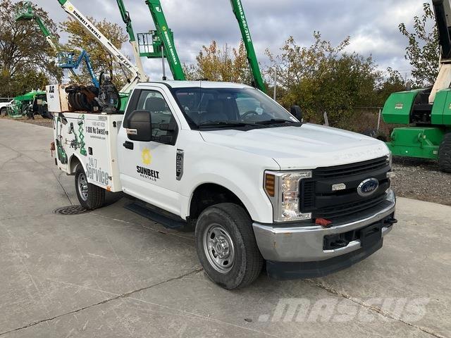 Ford F-250 Plogbilar