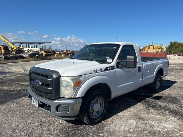 Ford F-250 Flakbilar/Pickuper